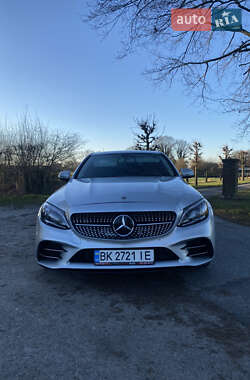 Седан Mercedes-Benz C-Class 2017 в 