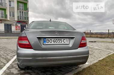 Седан Mercedes-Benz C-Class 2011 в Львове