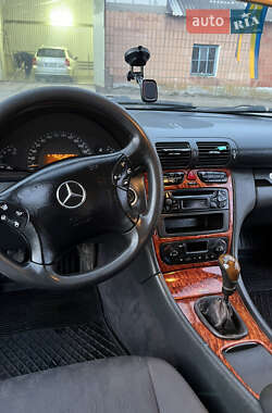 Универсал Mercedes-Benz C-Class 2001 в 