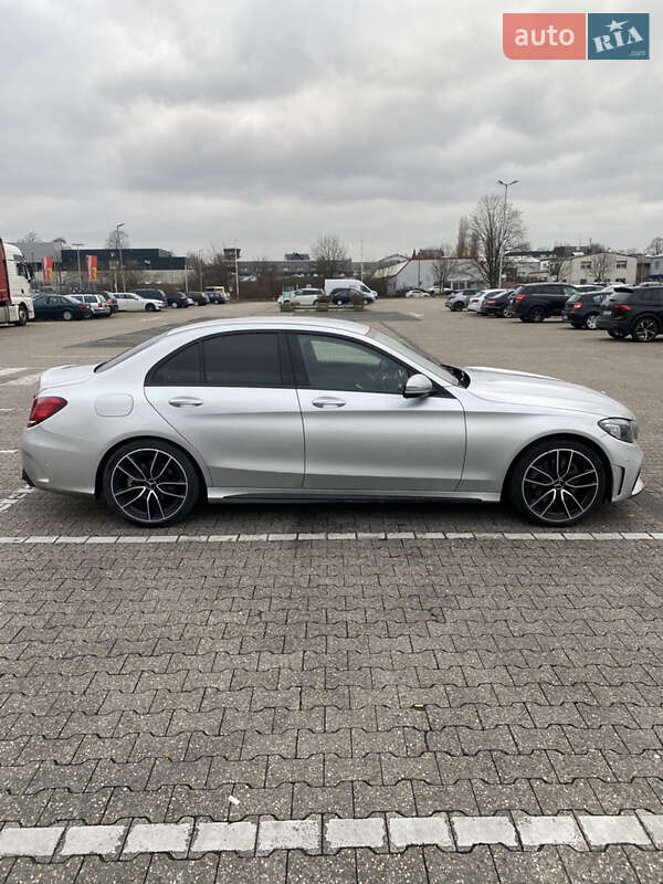 Седан Mercedes-Benz C-Class 2017 в Киеве
