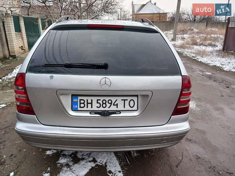 Універсал Mercedes-Benz C-Class 2006 в Ізмаїлі