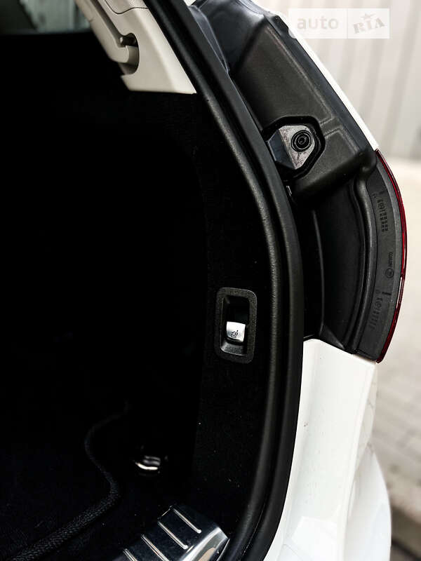 Універсал Mercedes-Benz C-Class 2019 в Вишгороді