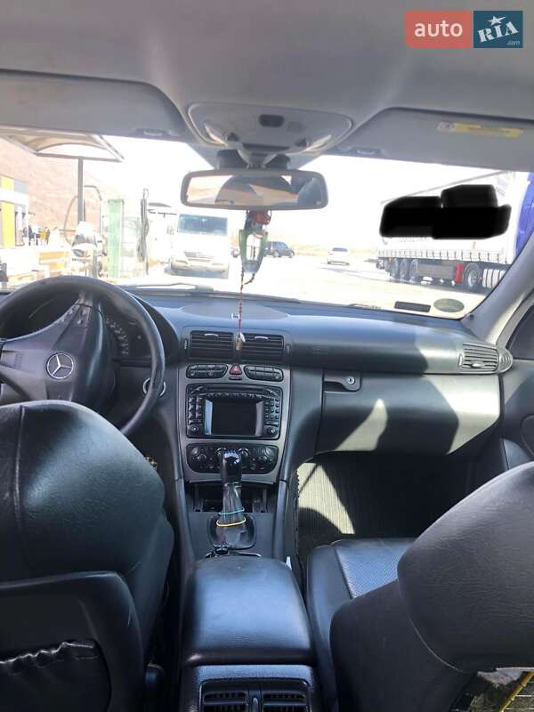 Универсал Mercedes-Benz C-Class 2003 в Хусте фото 4 Универсал Mercedes-Benz C-Class 2003 в Хусте