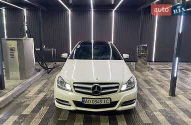 Mercedes-Benz C-Class 2011 Mercedes-Benz C-Class 2011