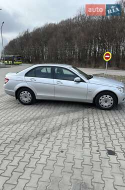 Седан Mercedes-Benz C-Class 2010 в Виннице