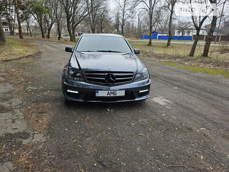 Седан Mercedes-Benz C-Class 2013 в Пирятине