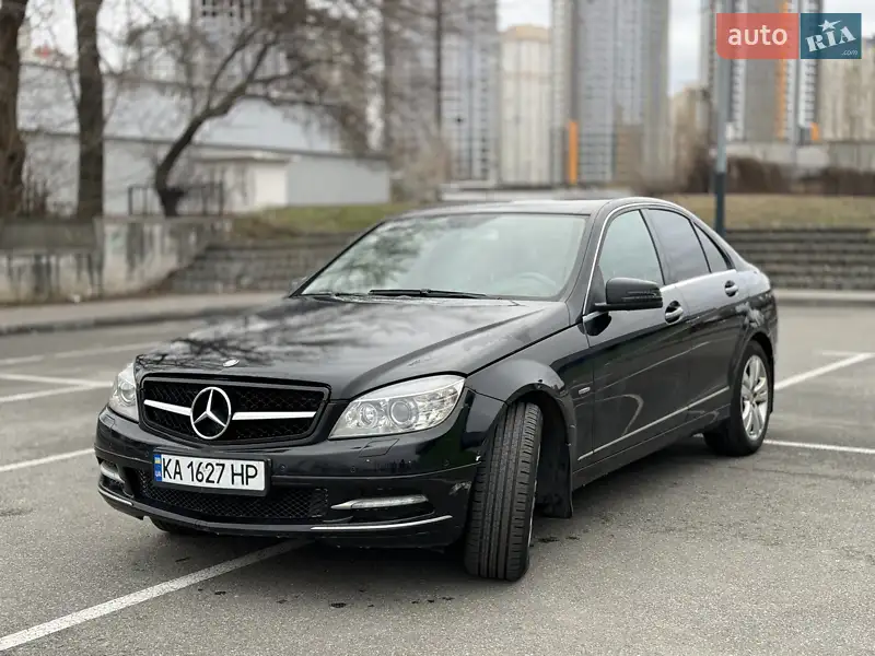 Mercedes-Benz C-Class