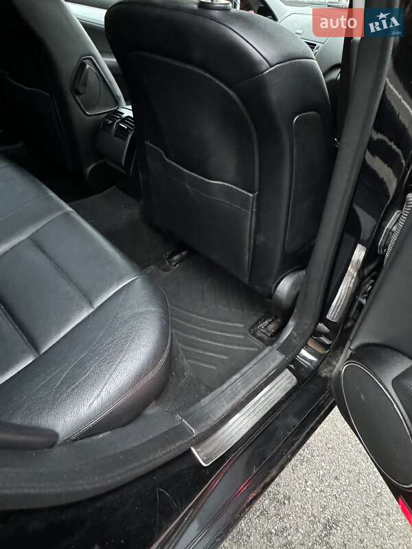 Седан Mercedes-Benz C-Class 2010 в Киеве