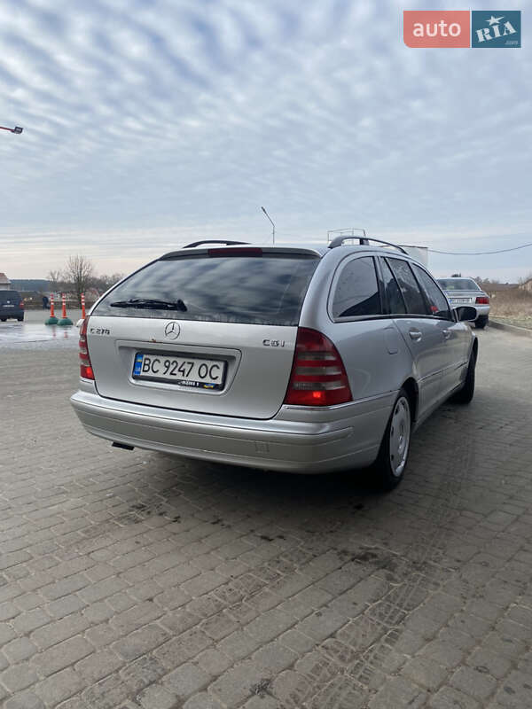 Универсал Mercedes-Benz C-Class 2003 в Яворове