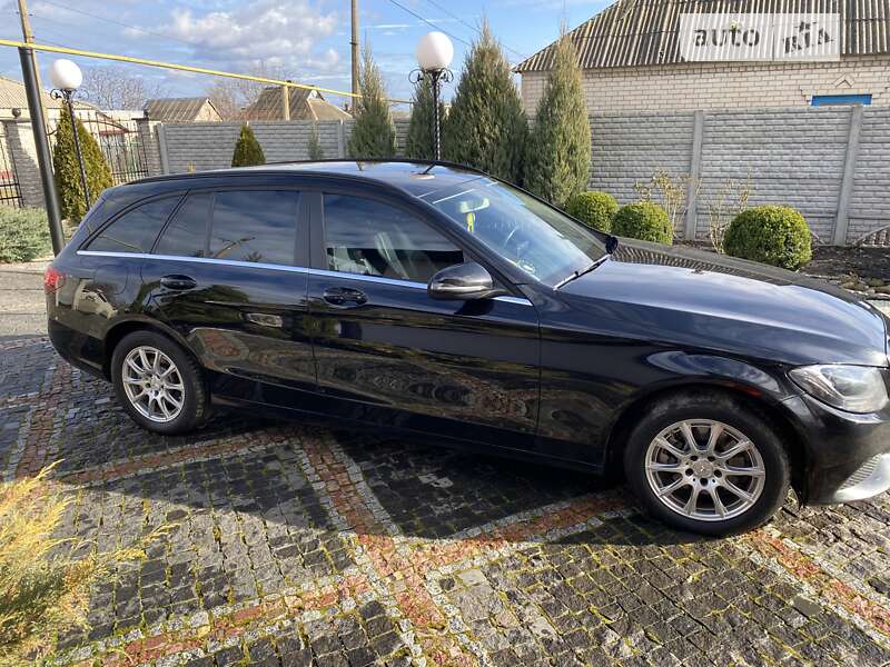 Mercedes-Benz C-Class 2015