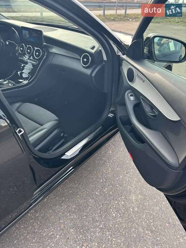 Универсал Mercedes-Benz C-Class 2019 в Одессе