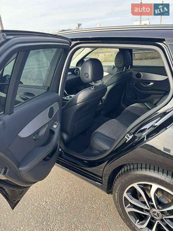 Универсал Mercedes-Benz C-Class 2019 в Одессе