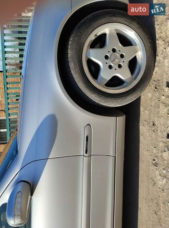 Седан Mercedes-Benz C-Class 2003 в Запорожье