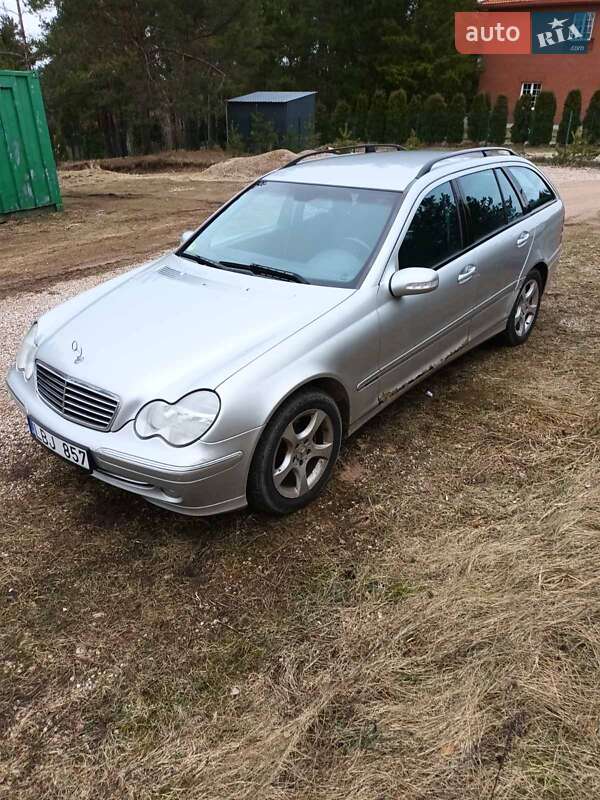 Универсал Mercedes-Benz C-Class 2003 в Одессе