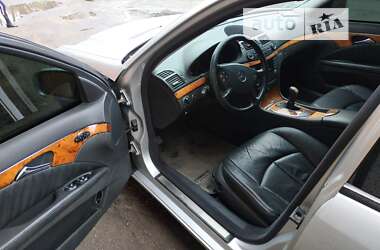 Седан Mercedes-Benz C-Class 2003 в 