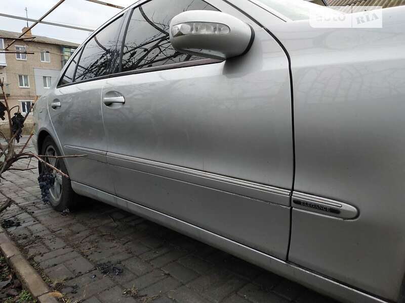 Седан Mercedes-Benz C-Class 2003 в Павлограді