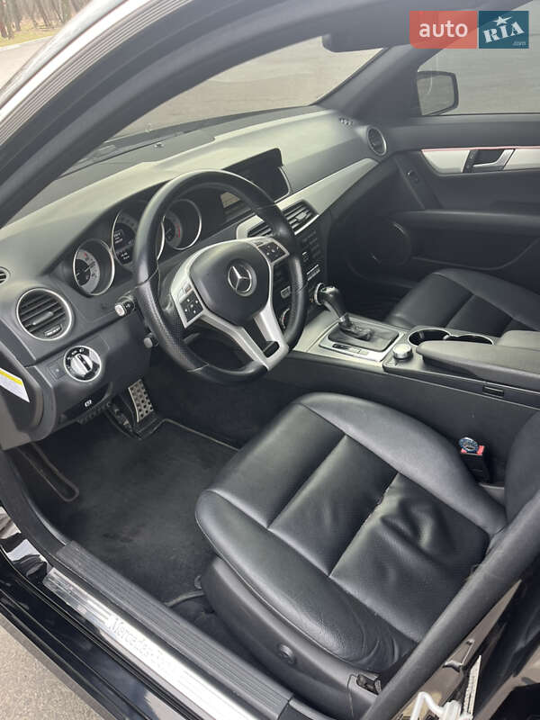 Седан Mercedes-Benz C-Class 2013 в Запорожье фото 14 Седан Mercedes-Benz C-Class 2013 в Запорожье