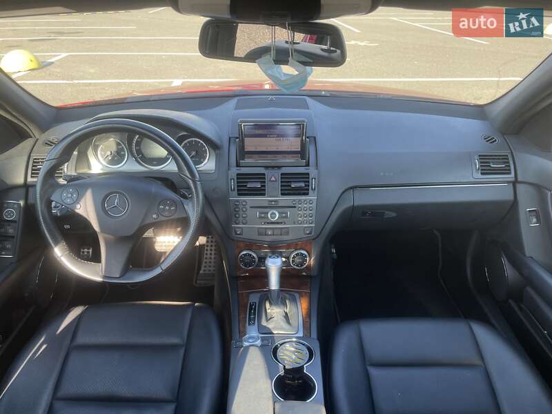 Седан Mercedes-Benz C-Class 2011 в Киеве
