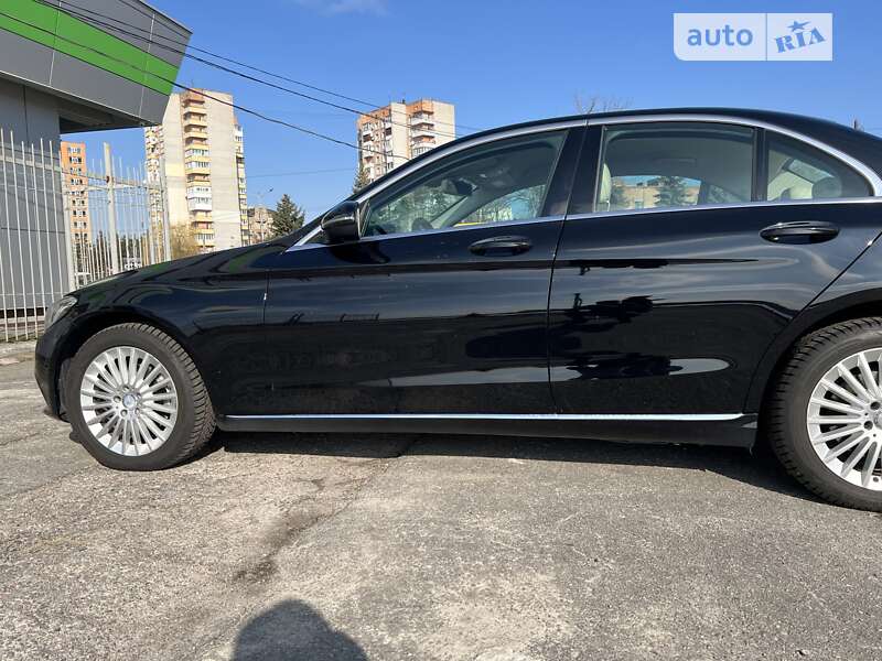 Седан Mercedes-Benz C-Class 2015 в Кременчуге