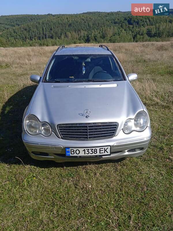 Универсал Mercedes-Benz C-Class 2001 в Кременце