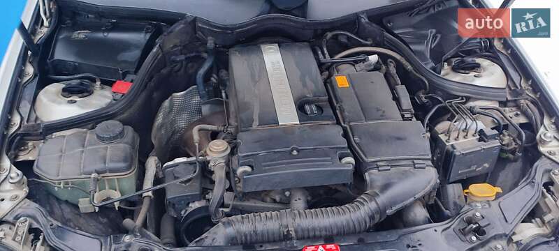 Седан Mercedes-Benz C-Class 2003 в Виннице