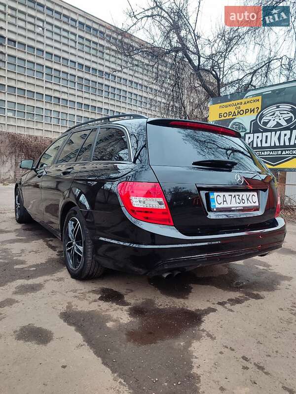 Универсал Mercedes-Benz C-Class 2012 в Черкассах