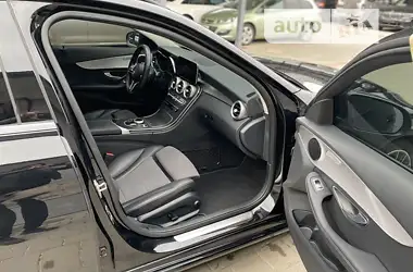 Mercedes-Benz C-Class 2019