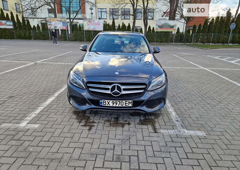 Седан Mercedes-Benz C-Class 2015 в Львове