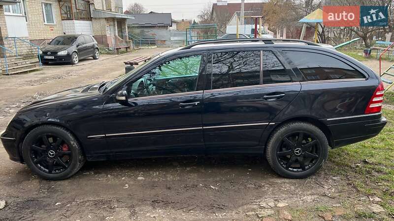 Универсал Mercedes-Benz C-Class 2005 в Ровно