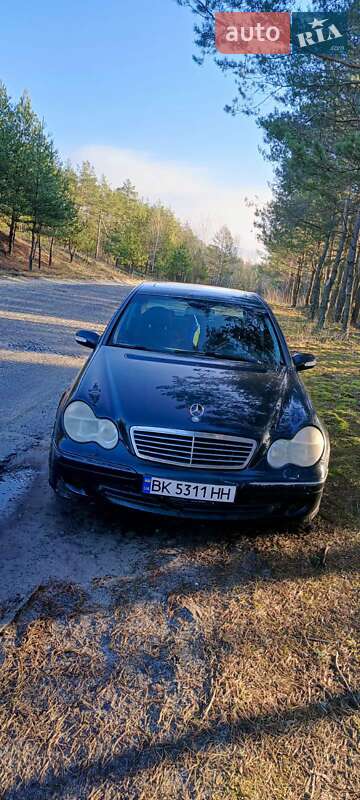 Mercedes-Benz C-Class 2002