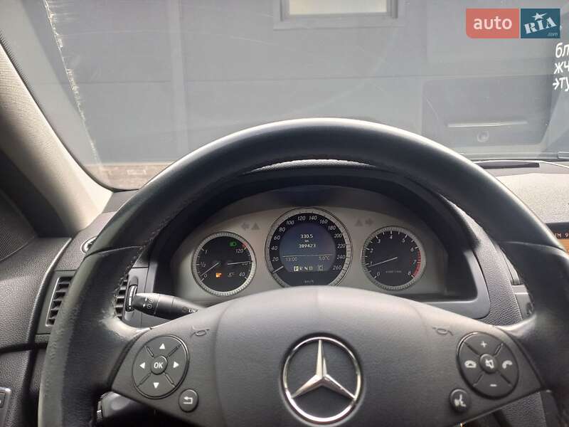 Седан Mercedes-Benz C-Class 2009 в Рахове