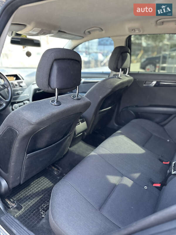 Универсал Mercedes-Benz C-Class 2008 в Ровно