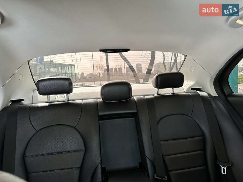 Седан Mercedes-Benz C-Class 2014 в Киеве