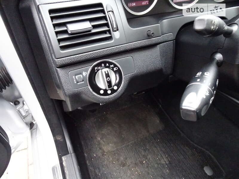 Седан Mercedes-Benz C-Class 2008 в Решетилівці