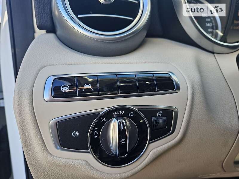 Седан Mercedes-Benz C-Class 2015 в Киеве