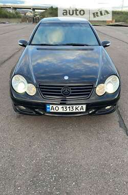 Купе Mercedes-Benz C-Class 2004 в Ужгороде
