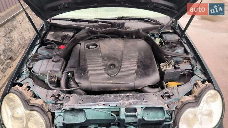 Седан Mercedes-Benz C-Class 2004 в Житомире