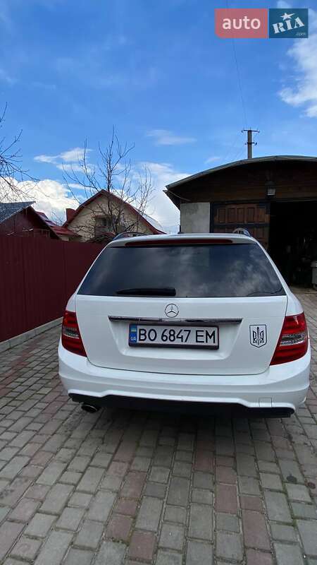 Универсал Mercedes-Benz C-Class 2013 в Тернополе