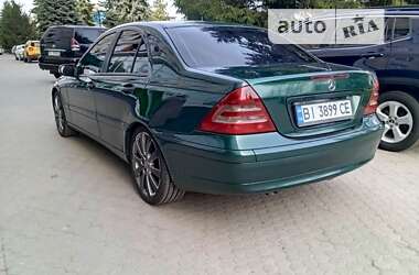 Седан Mercedes-Benz C-Class 2000 в Лубнах