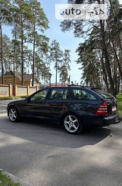 Универсал Mercedes-Benz C-Class 2006 в Чернигове