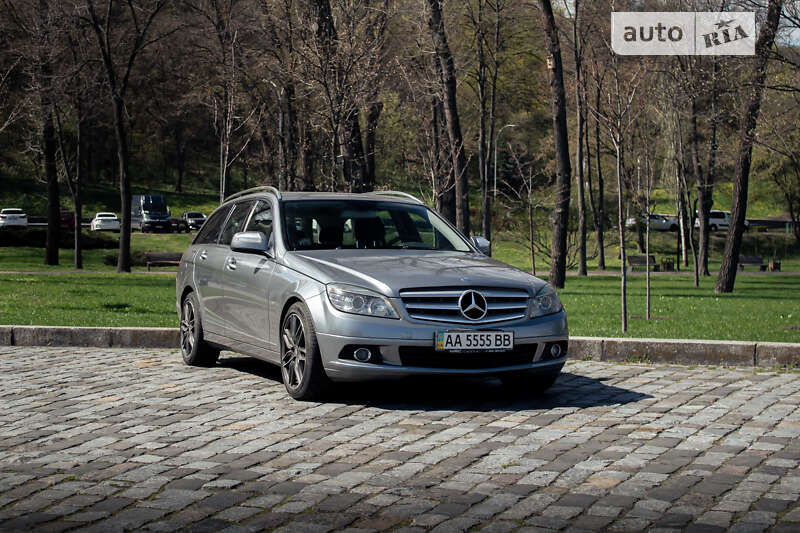 Універсал Mercedes-Benz C-Class 2008 в Києві