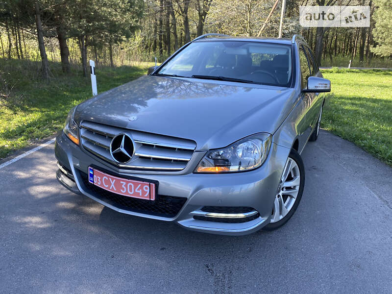 Универсал Mercedes-Benz C-Class 2012 в Луцке