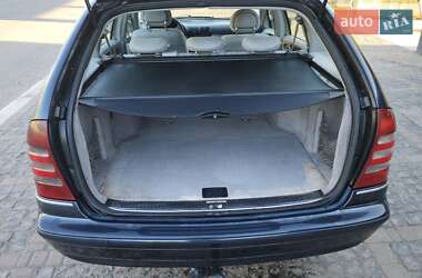 Универсал Mercedes-Benz C-Class 2001 в 