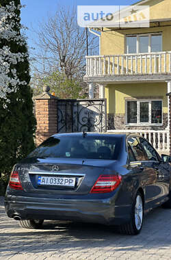 Седан Mercedes-Benz C-Class 2012 в Фастове