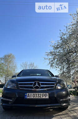 Седан Mercedes-Benz C-Class 2012 в Фастове