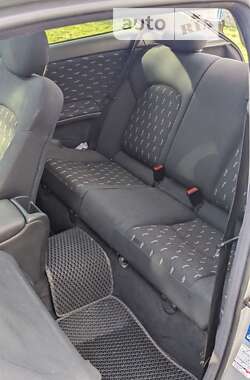 Купе Mercedes-Benz C-Class 2002 в 
