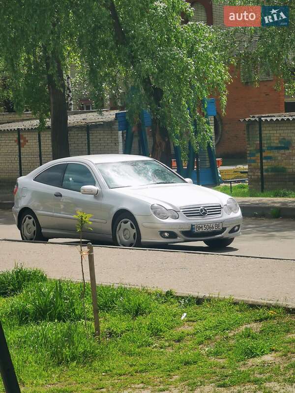 Купе Mercedes-Benz C-Class 2006 в Сумах