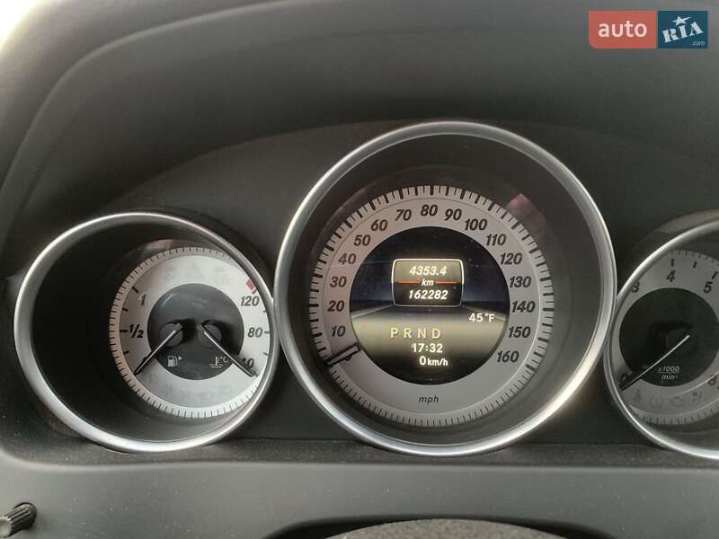 Седан Mercedes-Benz C-Class 2014 в Львове