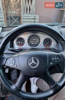 Седан Mercedes-Benz C-Class 2007 в Черновцах