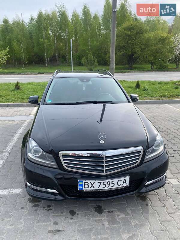 Универсал Mercedes-Benz C-Class 2013 в Хмельницком